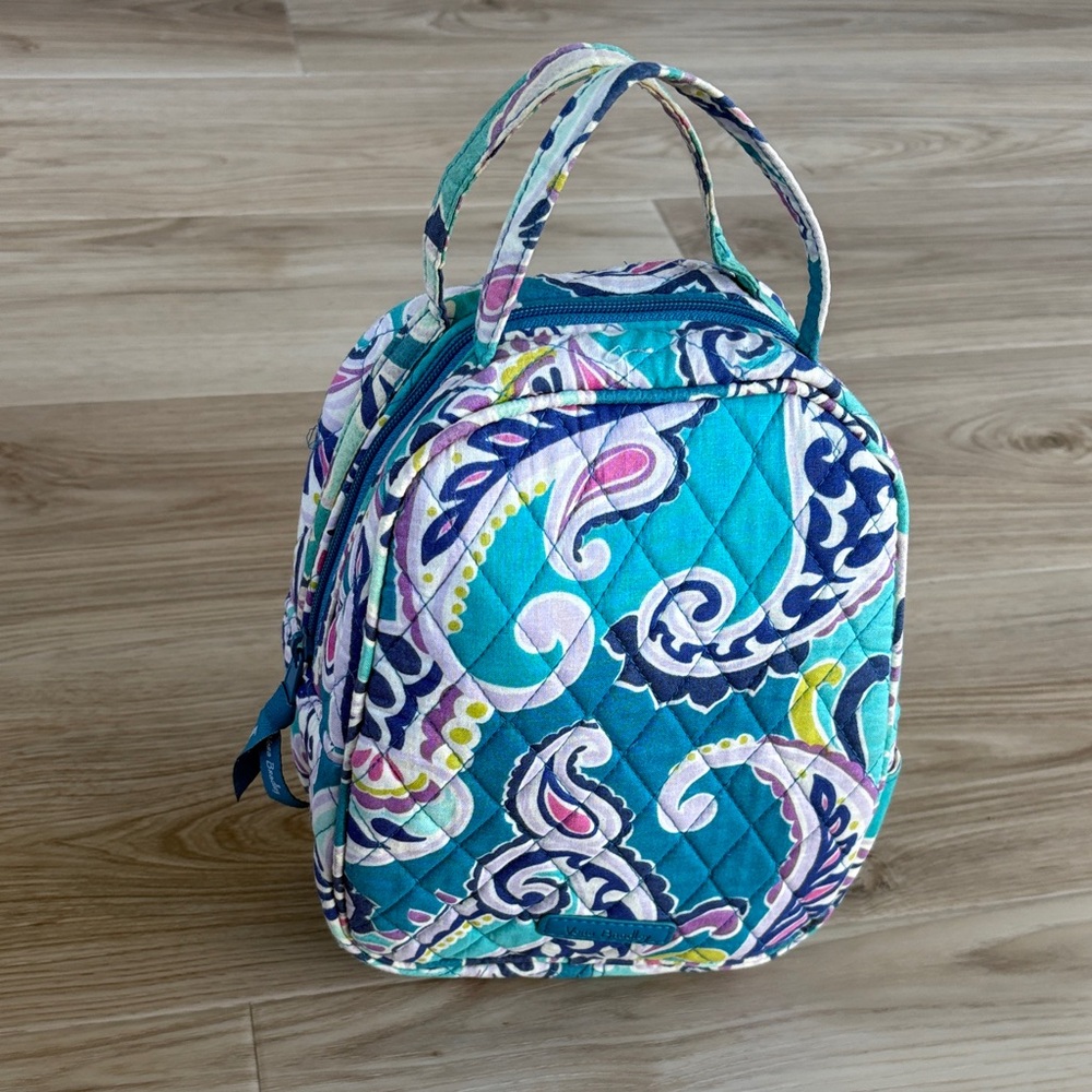 Vera Bradley lunch box - Picture 5 of 7
